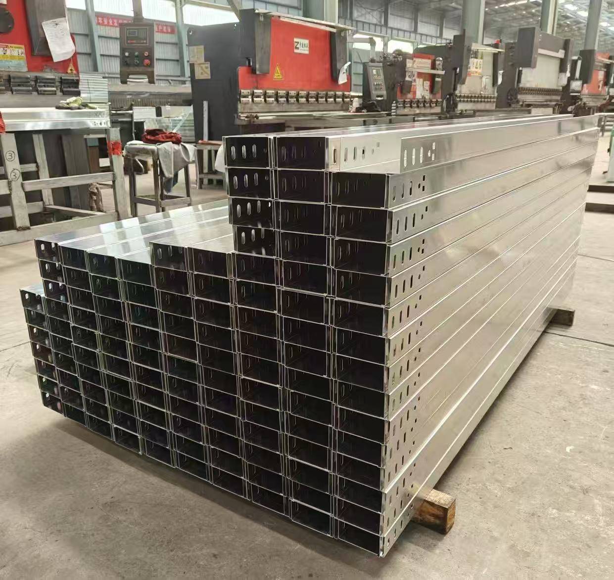 德升電纜橋架 專注技術匠心，精鑄鋁合金橋架行業品質標桿